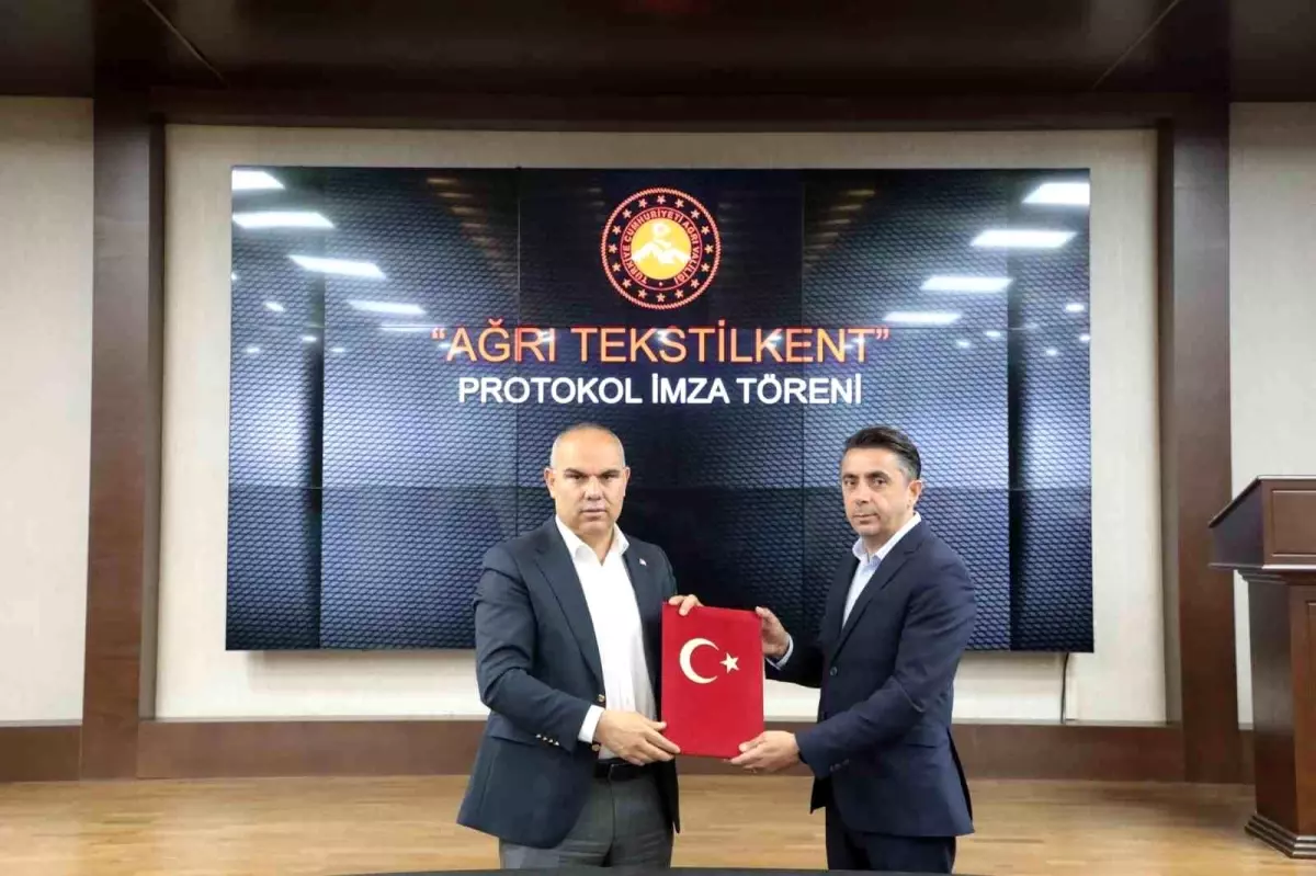 Ağrı\'da Yeni Tekstil Tesisleri İçin Protokol İmzalandı