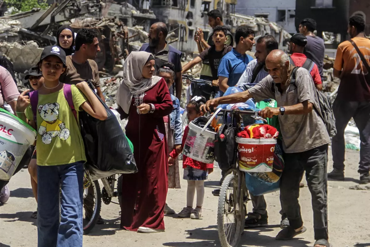 İsrail ordusu Gazze\'deki mahallelerin sakinlerine evlerini boşaltma talimatı verdi