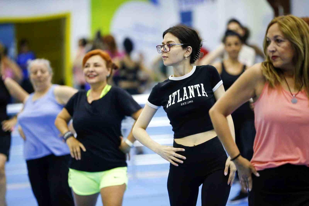 Antalya Büyükşehir Belediyesi ASFİM ile Antalyalıları sporla buluşturuyor