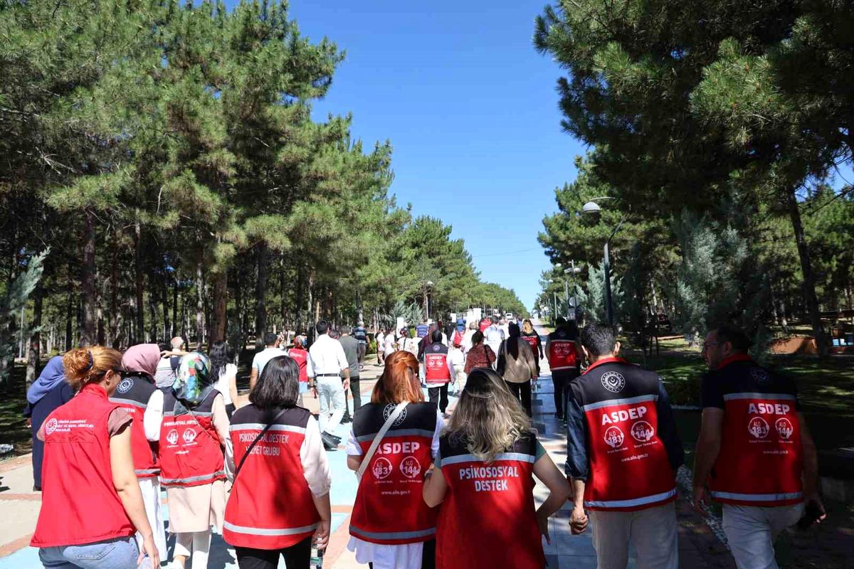 Elazığ\'da Koruyucu Aile Programları Çerçevesinde Etkinlik Düzenlendi