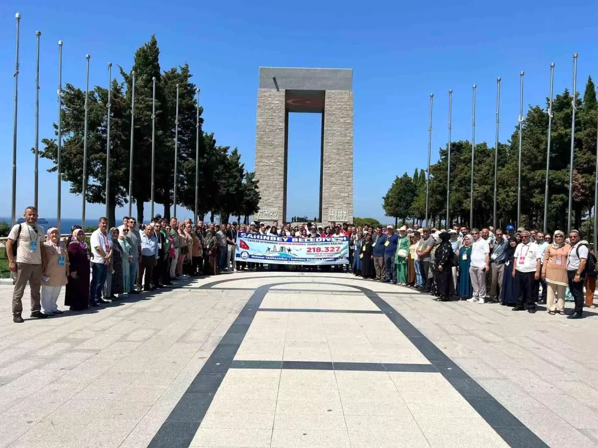 Şahinbey Belediyesi Çanakkale Zaferi\'nin 100. Yılında Öğrencileri ve Vatandaşları Ecdatla Buluşturuyor