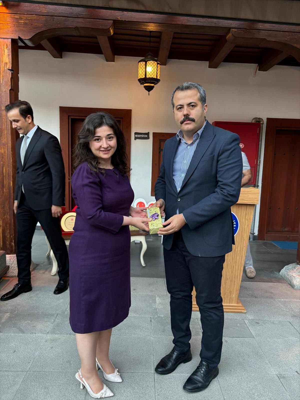 Vezirköprü\'de Tayini Çıkan Hakim ve Savcılara Veda Yemeği