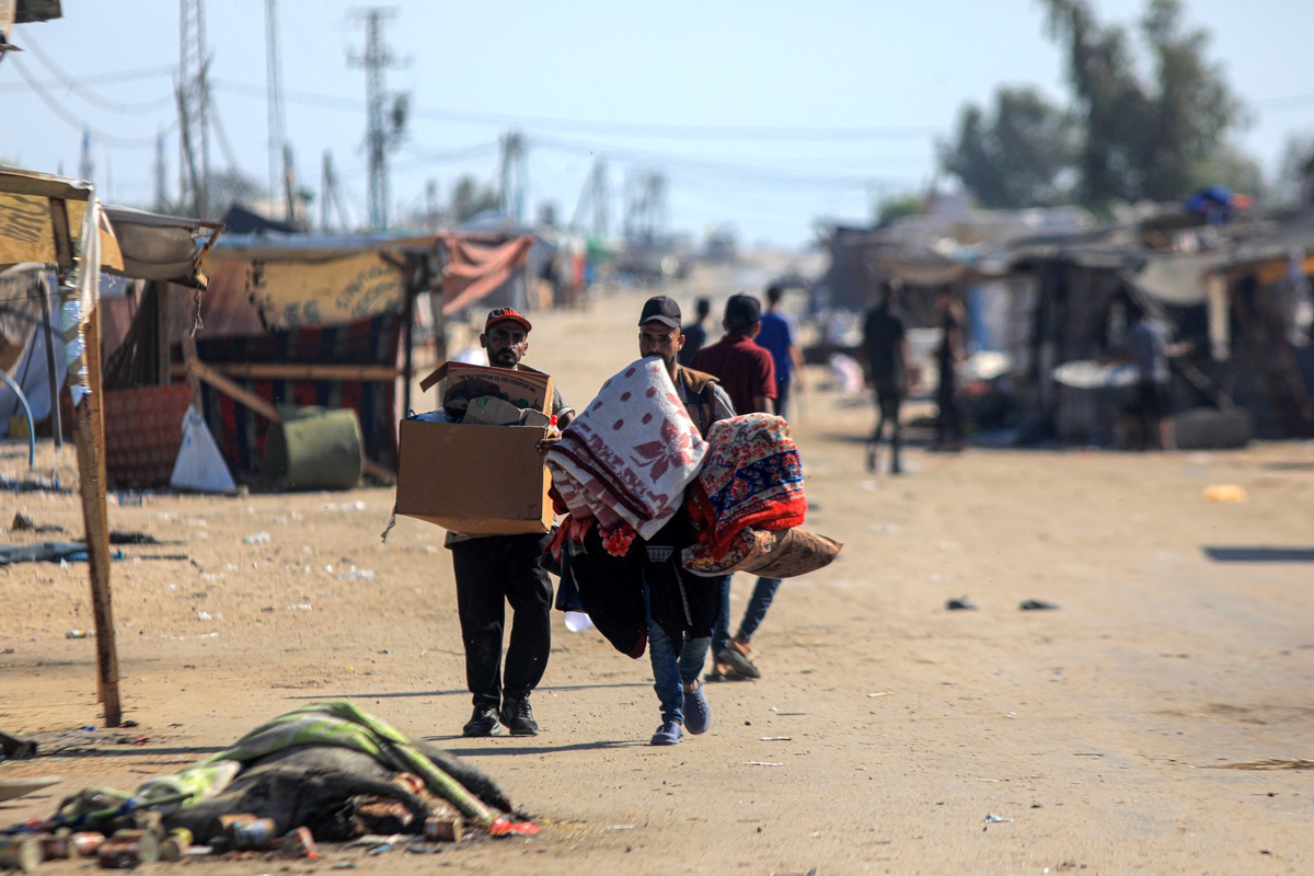 İsrail, Gazze\'deki çadırlara saldırdı: 11 ölü