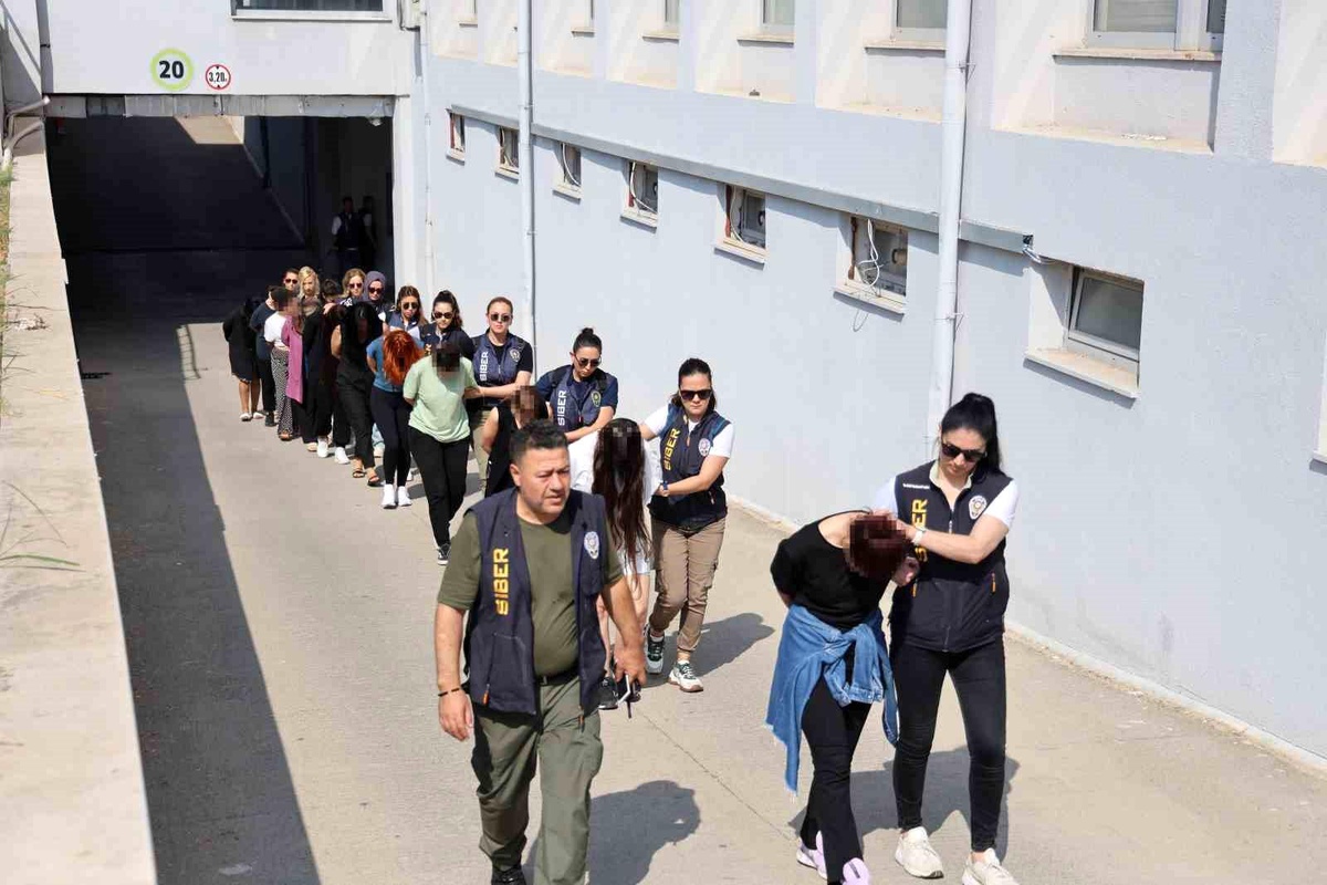 Adana\'da Yasa Dışı Bahis Şebekesine Operasyon: 83 Tutuklama