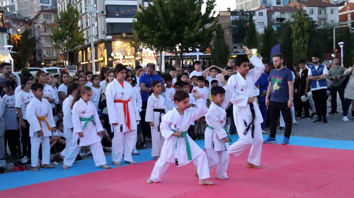 Elazığ\'da GSB Spor Okulları ve Engelsiz Spor Okulları açıldı