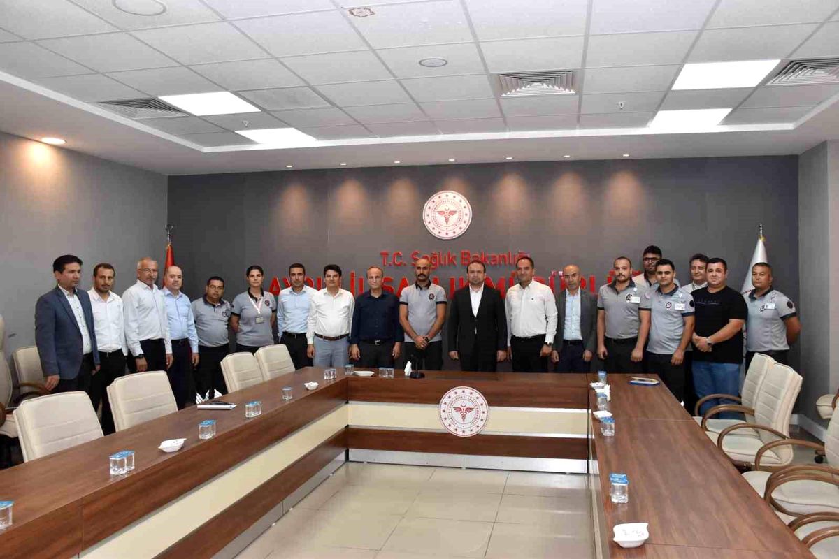 Aydın İl Sağlık Müdürü, güvenlik personellerinin haftasını kutladı