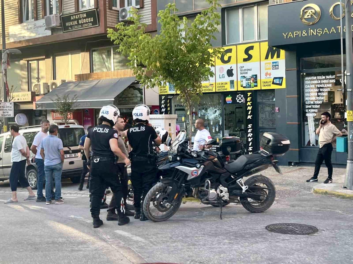 Bandırma\'da alacak verecek tartışması kavgaya dönüştü