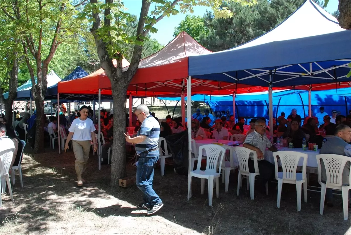 Eskişehir Yetiştirme Yurtlarından Ayrılan Gençler Bir Araya Geldi