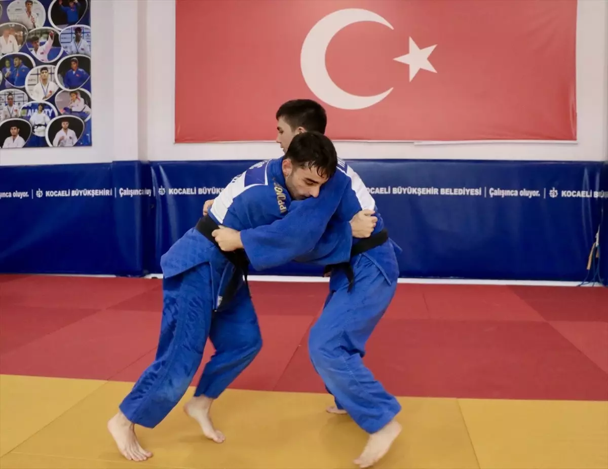 Genç Erkek Judo Milli Takımı Avrupa ve Dünya Şampiyonalarından Madalyalarla Dönmeyi Hedefliyor