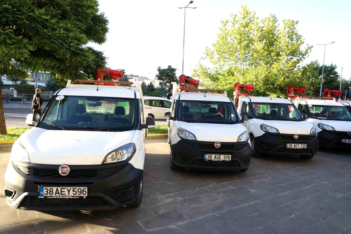 Melikgazi Belediyesi Yaz Aylarında İlaçlama Çalışmalarını Artırıyor