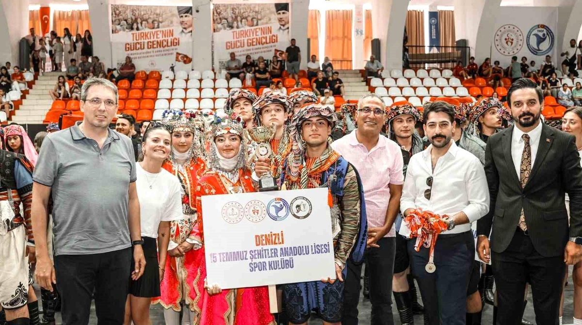 Türkiye Halk Oyunları Federasyonu Kulüplerarası Aydın Grup Birinciliği Müsabakaları Renkli Görüntülere Sahne Oldu