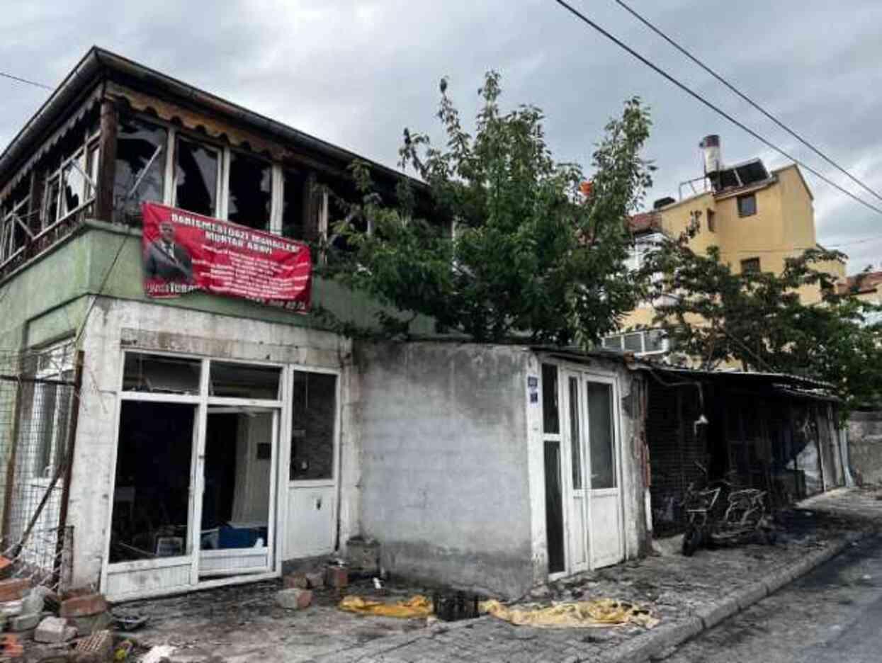 Küçük çocuğa taciz Kayseri'yi yangın yerine çevirdi! Hasar gün ağarınca ortaya çıktı Küçük çocuğa taciz Kayseri'yi yangın yerine çevirdi! Hasar gün ağarınca ortaya çıktı