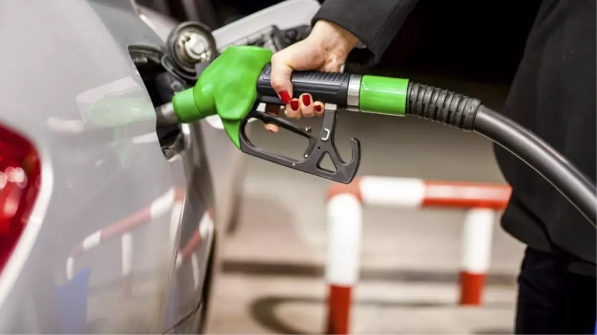 Akaryakıtta yeni dönem! Ulusal Taşıt Tanıma Sistemi, 2025\'ten itibaren zorunlu olacak