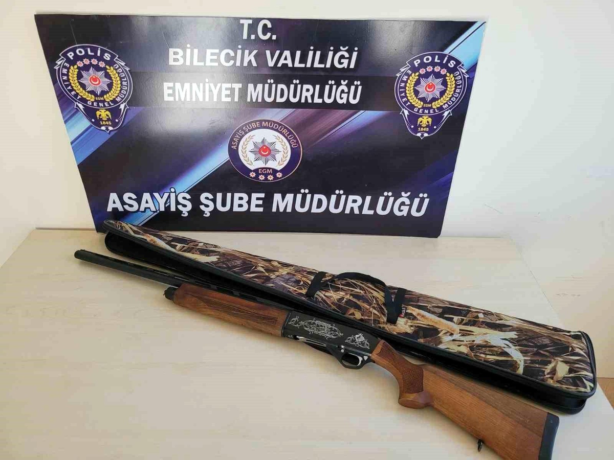 Bilecik\'te İş Yerine Silahlı Saldırı: Şüpheli Ruhsatsız Tüfekle Yakalandı