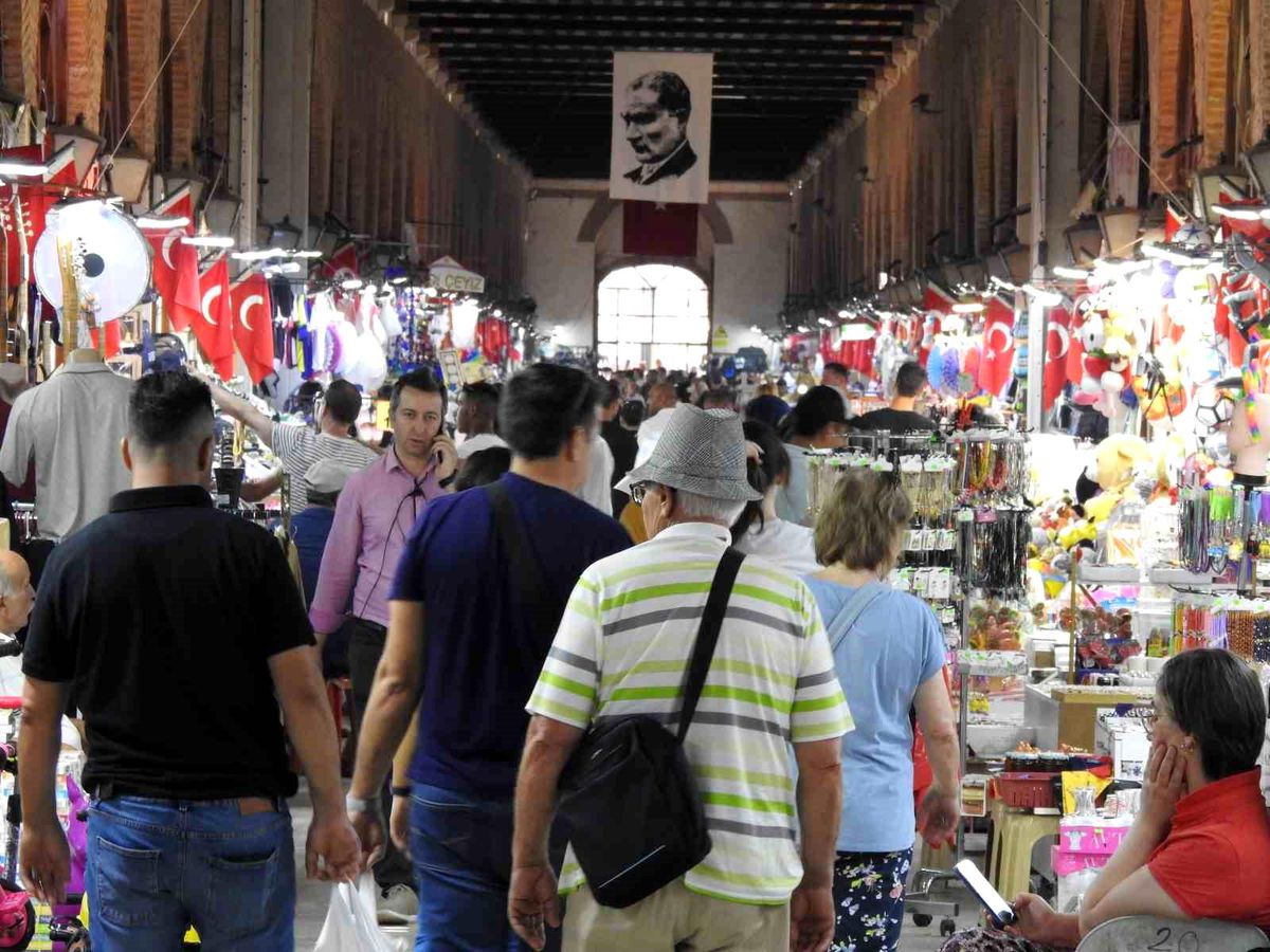Edirne\'de Tarihi Kırkpınar Yağlı Güreşleri\'ne Yoğun Ziyaretçi Akını Bekleniyor