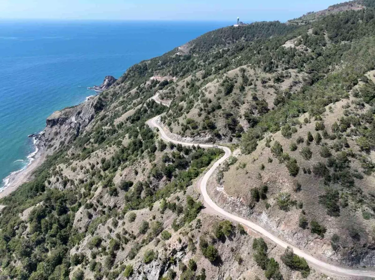 Hatay Büyükşehir Belediyesi Arsuz\'da Yol Çalışmalarına Başladı