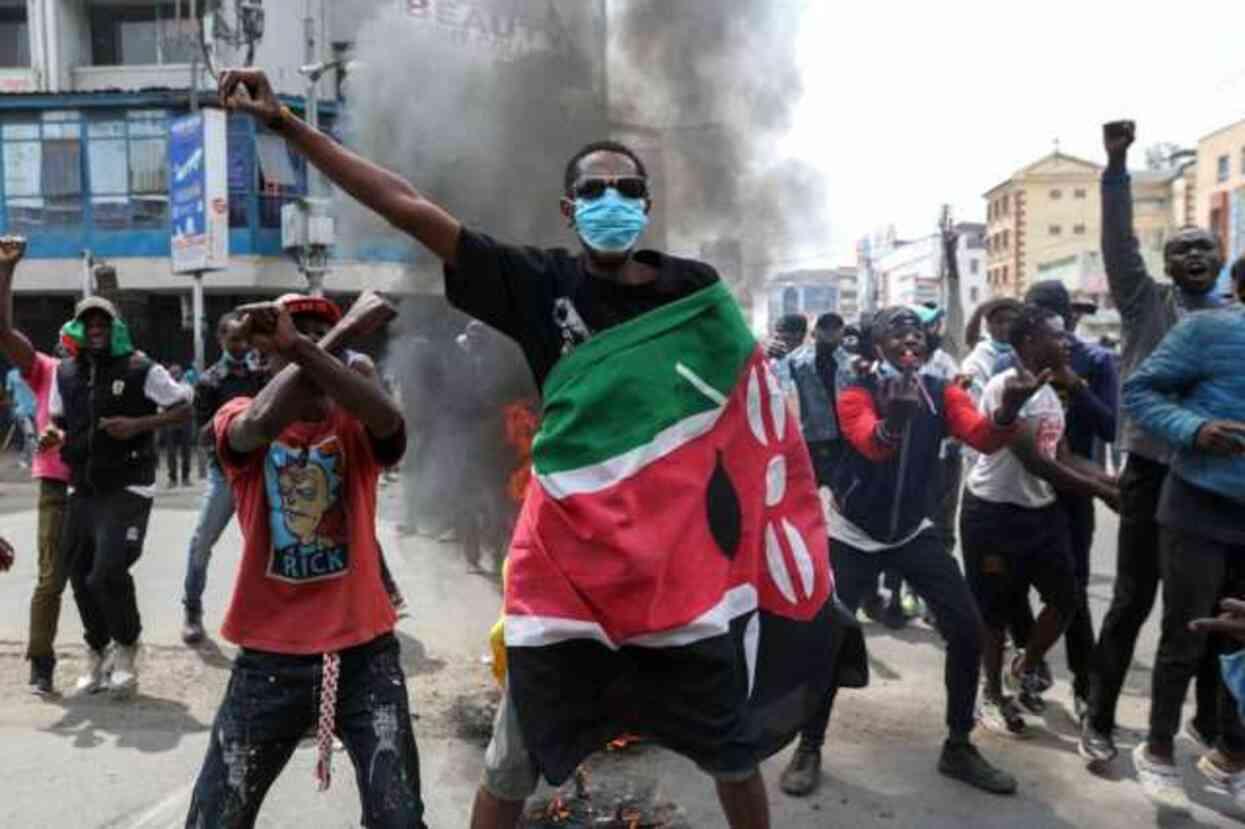 Kenya'da vergi zammı gösterileri devlet başkanı karşıtı eylemlere dönüştü! 39 kişi hayatını kaybetti