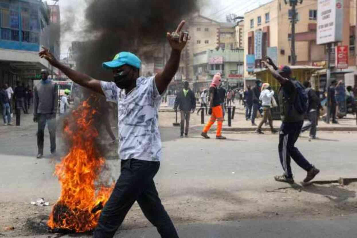 Kenya'da vergi zammı gösterileri devlet başkanı karşıtı eylemlere dönüştü! 39 kişi hayatını kaybetti