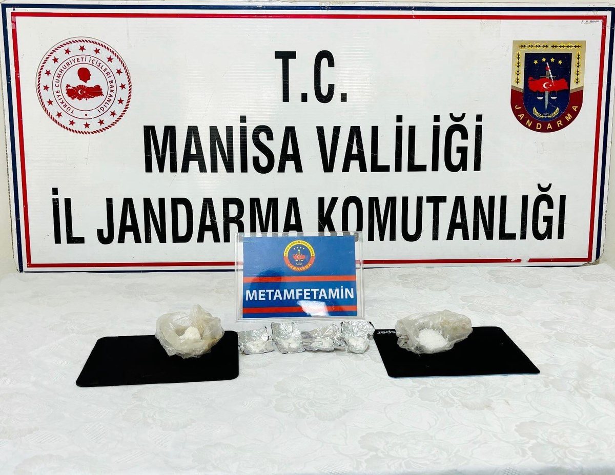 Manisa\'da Zehir Taciri Tutuklandı