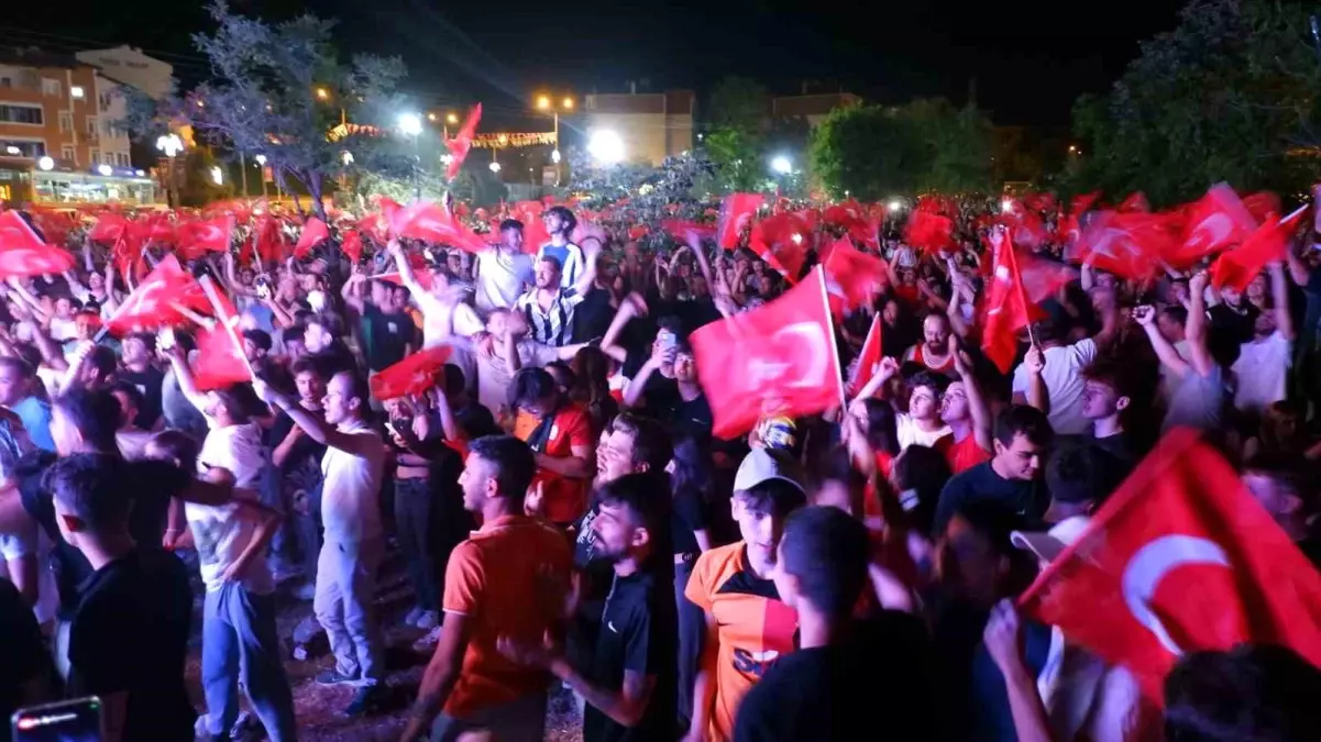 A Milli Futbol Takımı, Avusturya\'yı yenerek çeyrek finale yükseldi