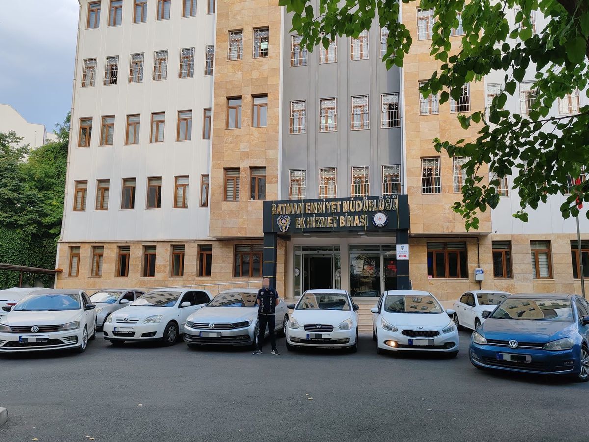 Batman\'da Depremde Hasar Gören Araçların Bilgileri Değiştirildi