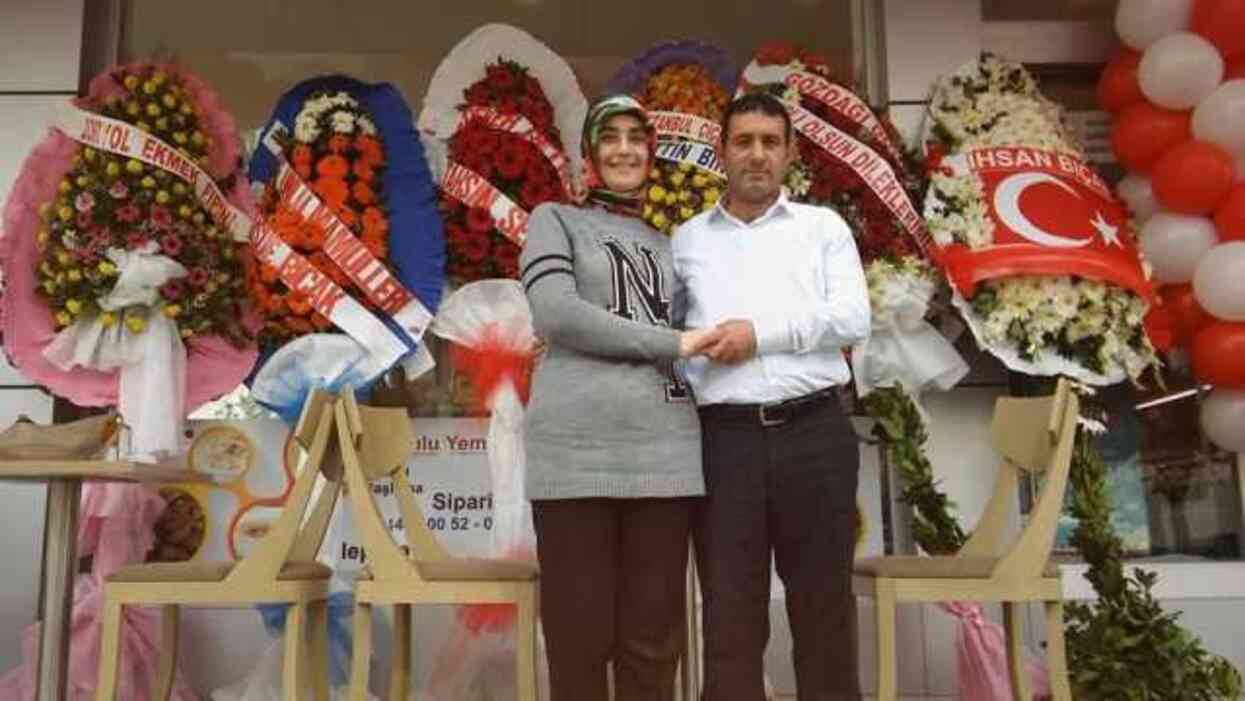 Boşanma aşamasındaki karısına dehşeti yaşattı! İşe giderken vurulan kadın hayatını kaybetti Boşanma aşamasındaki karısına dehşeti yaşattı! İşe giderken vurulan kadın hayatını kaybetti