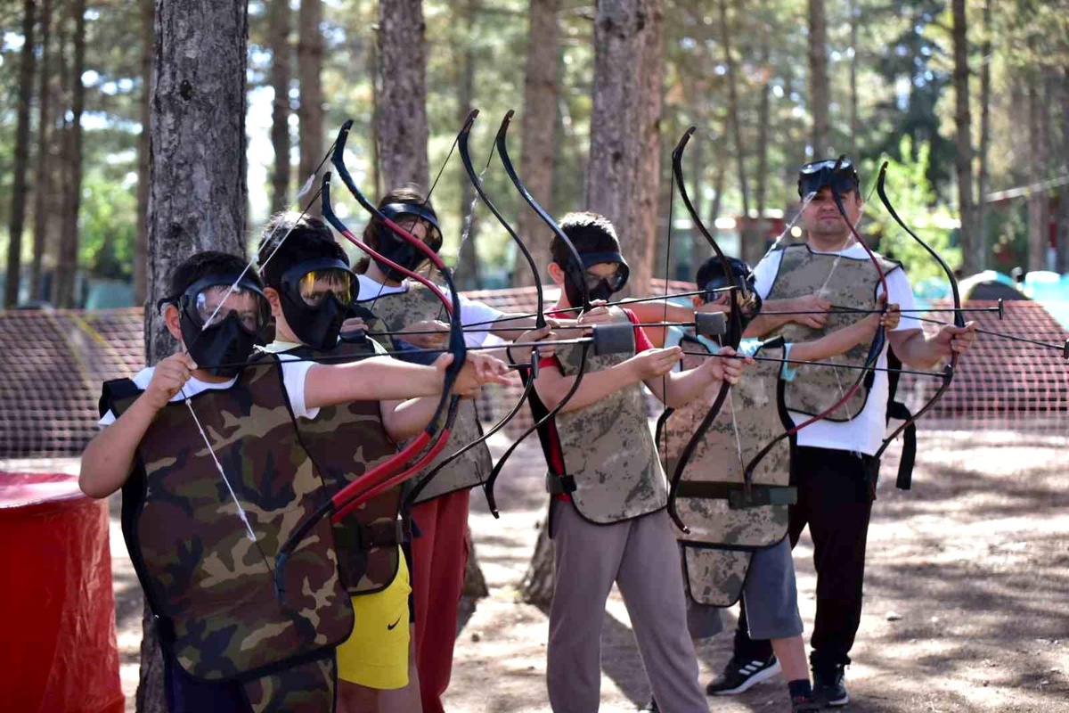 Kayseri Büyükşehir Belediyesi Doğa Kampı Başlıyor