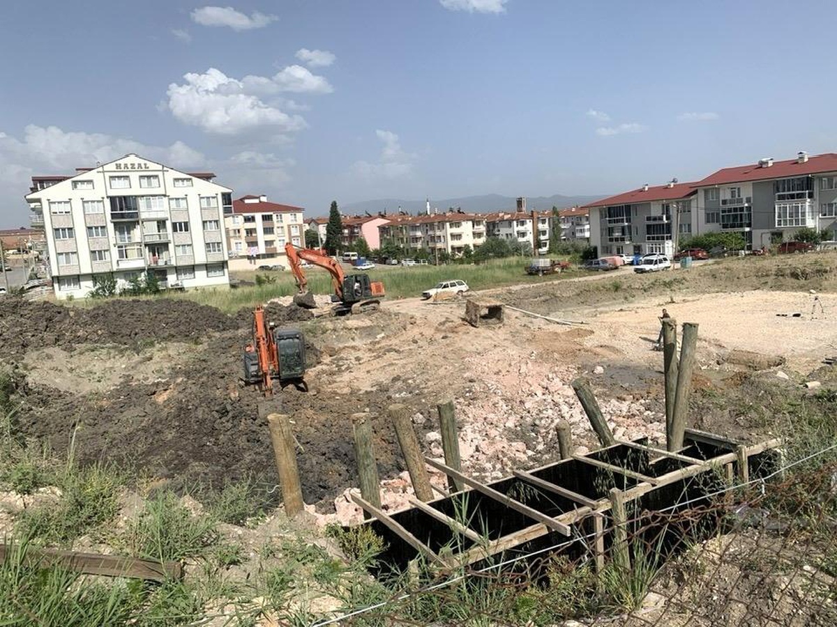 Gediz\'de Hafızlık Erkek Kur\'an Kursu İnşaatı Başladı