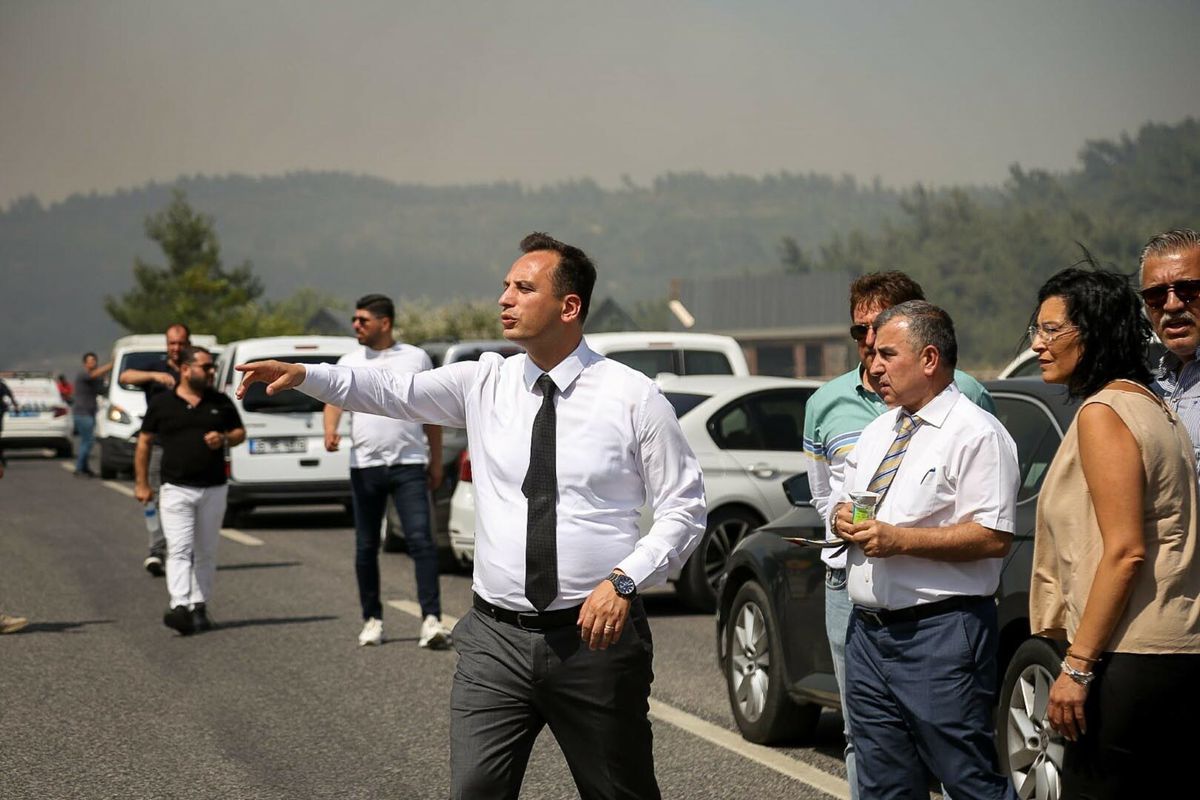 EVLERİ YANAN VATANDAŞLAR YURTLARA YERLEŞTİRİLDİ