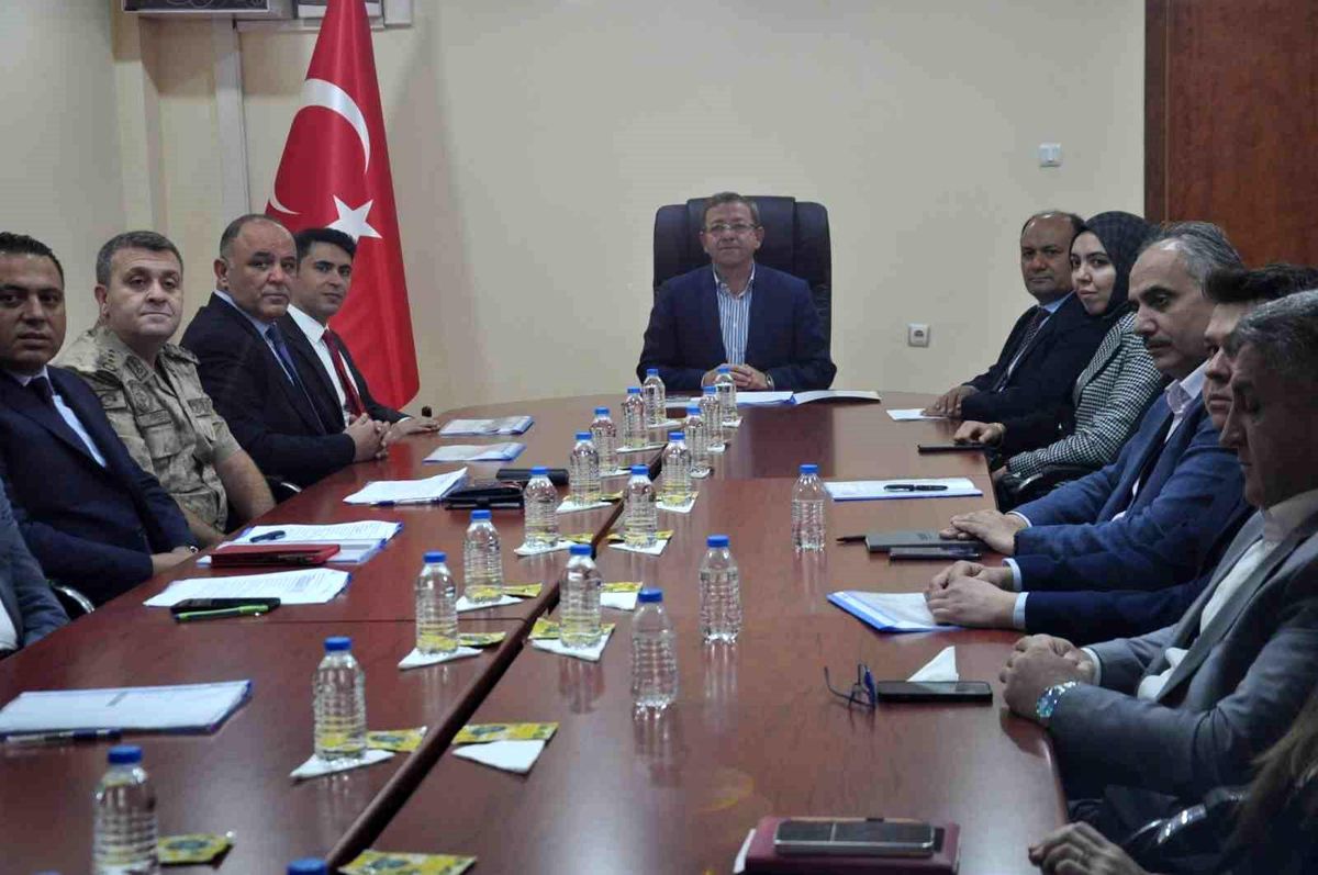 Kars\'ta Kadına Şiddetle Mücadele Toplantısı Düzenlendi