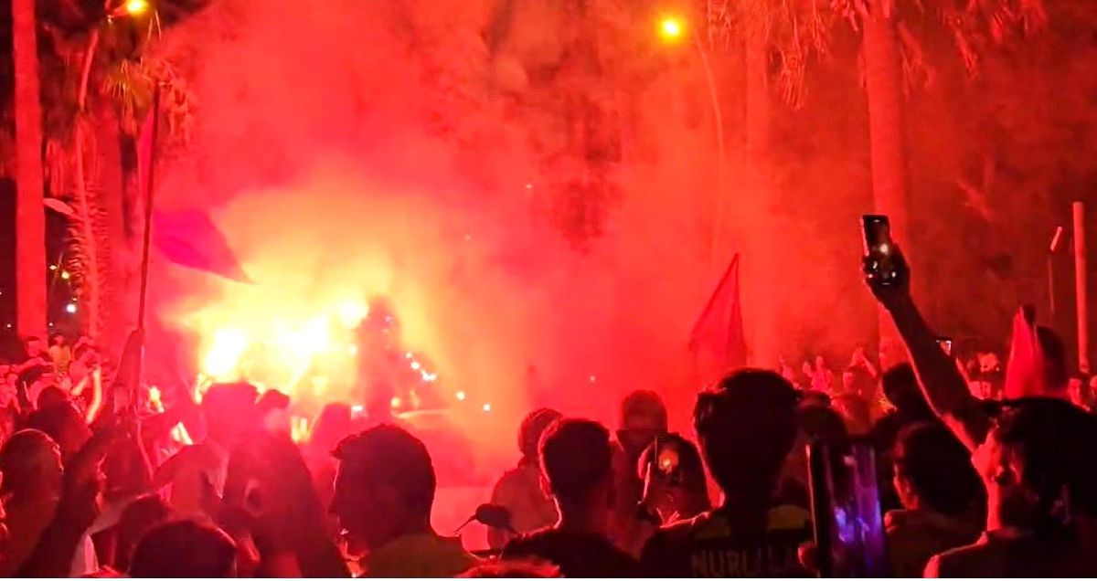 Marmaris\'te Türkiye\'nin Euro 2024\'te çeyrek finale yükselmesi coşkuyla kutlandı