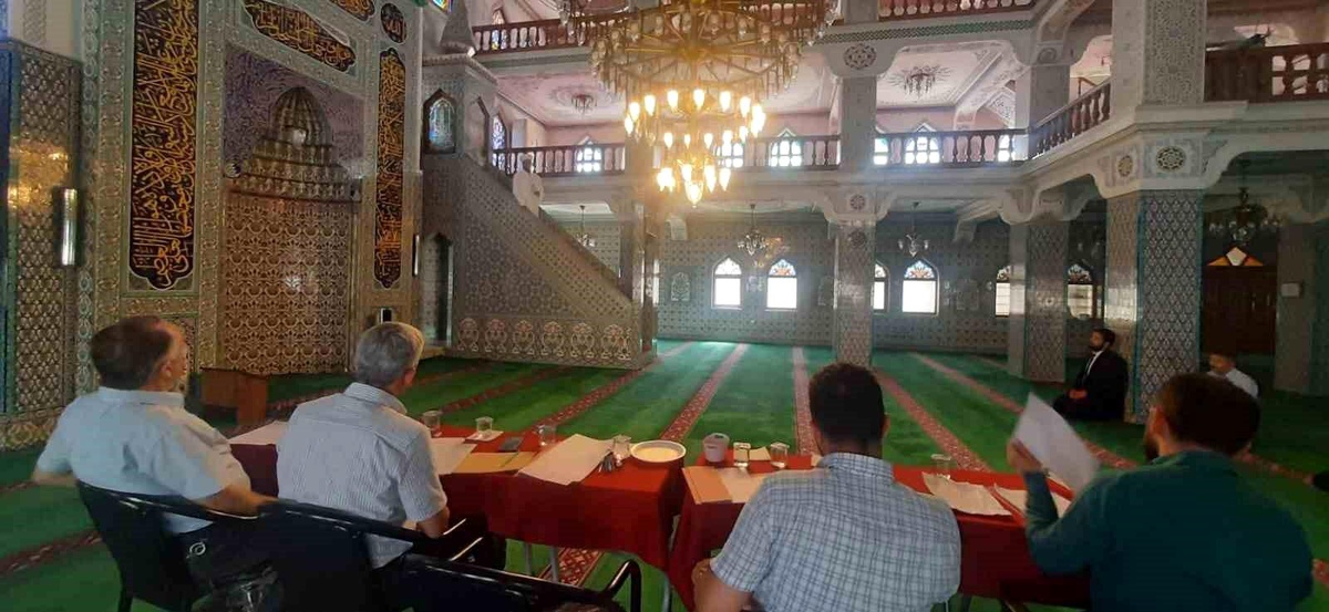 Zonguldak İl Müftülüğü, Etkili Hutbe Sunumu ve Hadis-i Şerif Ezberleme Yarışmaları İl Finali Düzenledi