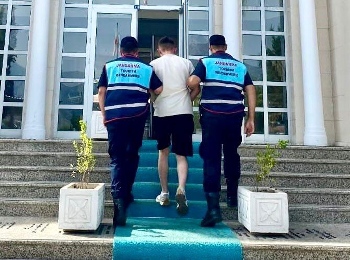 Muğla\'da Uyuşturucu Ticaretinden Hüküm Giyen Şahıs Yakalandı