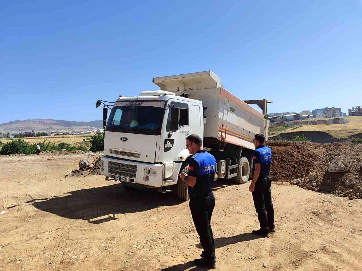Adıyaman\'da kontrolsüz bina yıkımlarına karşı denetimler devam ediyor