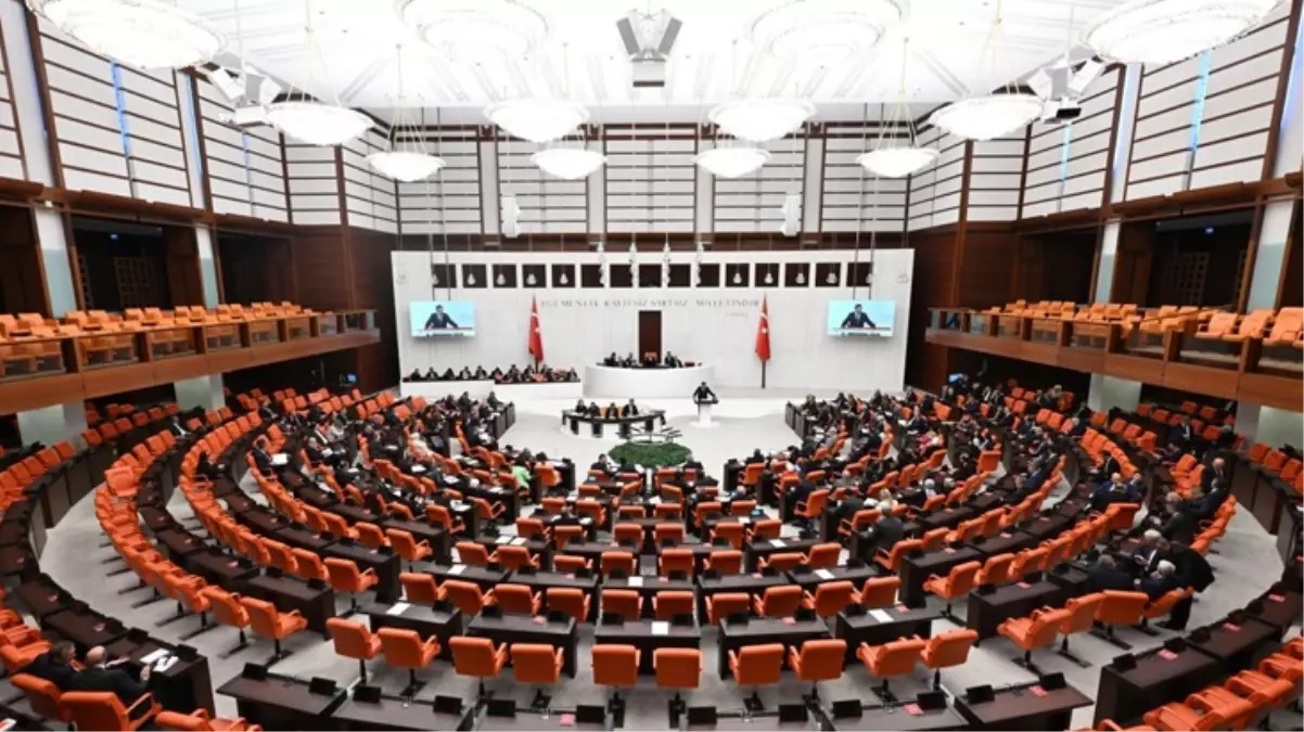 Muhalefetin TBMM\'ye sunduğu asgari ücret ve yoksulluk ile ilgili önerileri, AK Parti ve MHP oylarıyla reddedildi