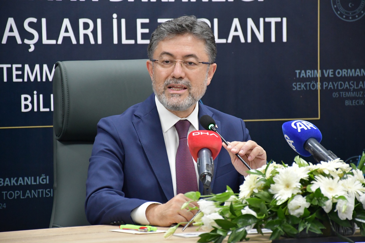 Tarım ve Orman Bakanı: Orman yangınlarıyla mücadelede dünyada otoriteyiz