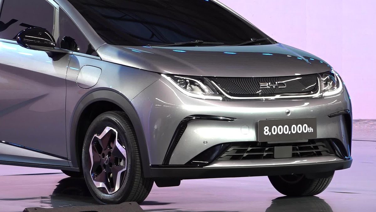 Çinli otomobil üreticisi BYD, Tayland\'daki fabrikasının açılışında 8 milyonuncu yeni enerjili aracını üretti