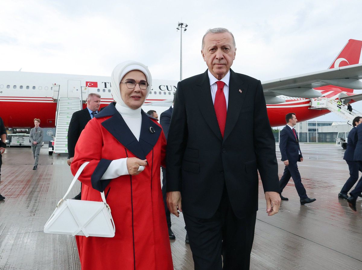 Cumhurbaşkanı Erdoğan, Türkiye-Hollanda maçını izlemek üzere Almanya\'ya gitti