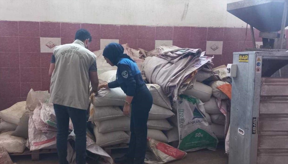 Gaziantep\'te Denetimlerde Sağlıksız Gıda İmha Edildi