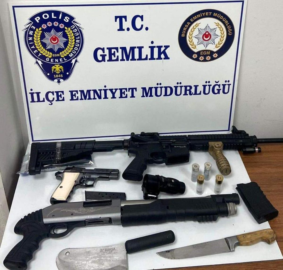 Gemlik İlçe Emniyet Müdürlüğü\'nden Başarılı Asayiş Operasyonu