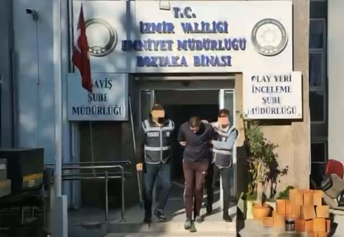 İzmir\'de Yabancı Uyruklu Kadınları Fuhşa Zorlayan 8 Kişi Gözaltına Alındı