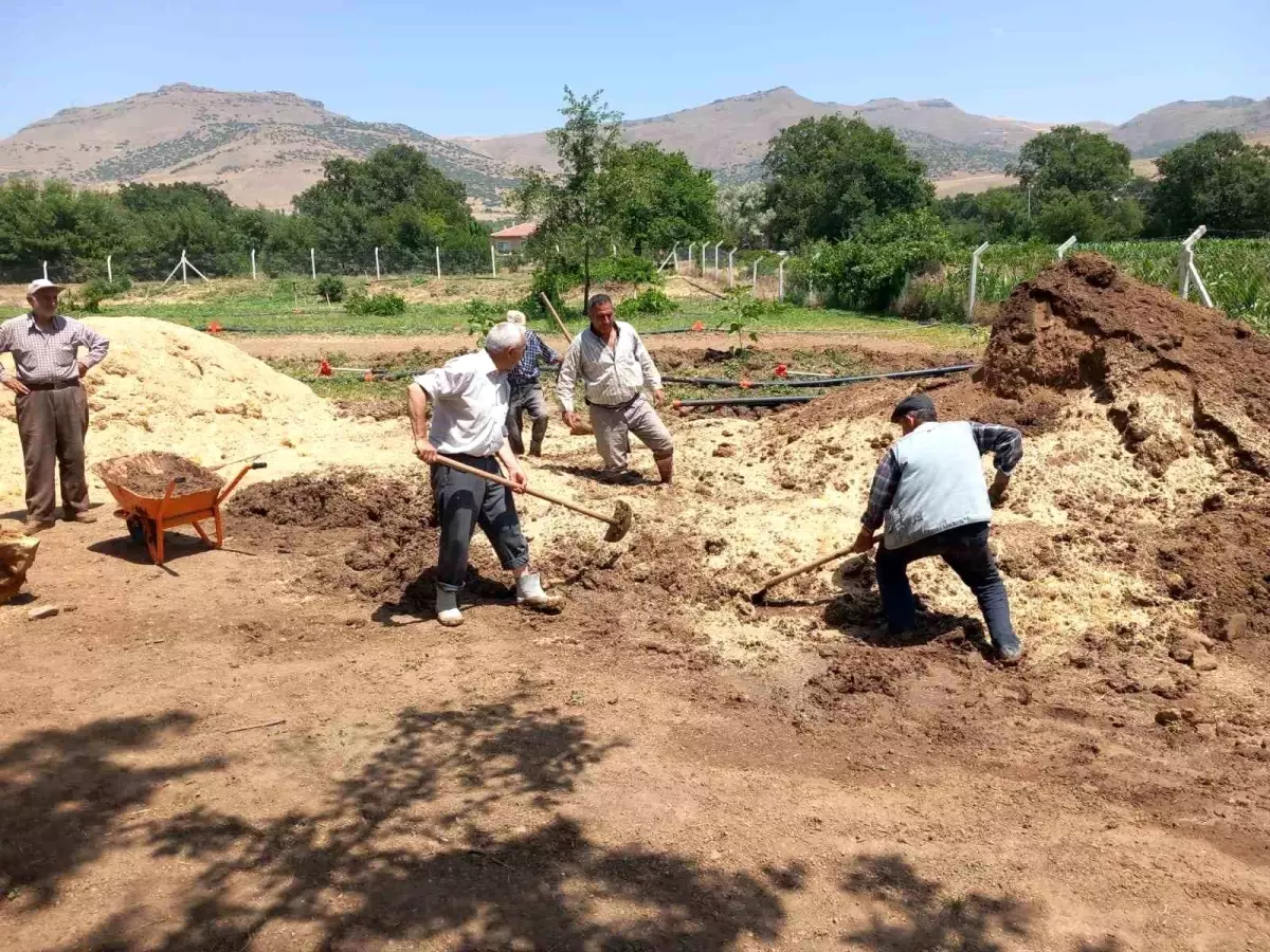 Kayseri\'de Kerpiç Ustalığı Yeniden Canlandırılıyor