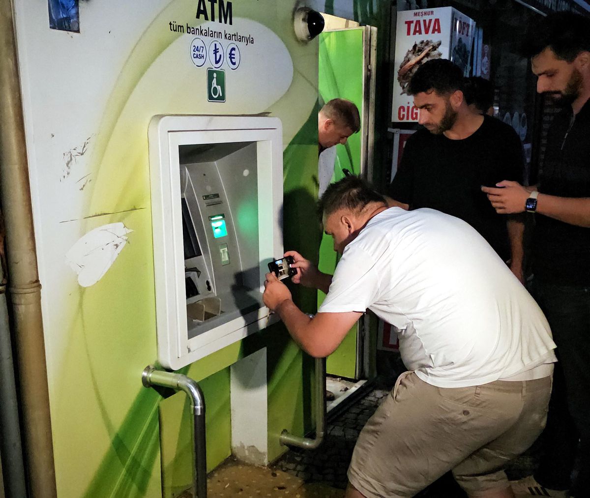 Edirne\'de ATM Hırsızı Yakalandı