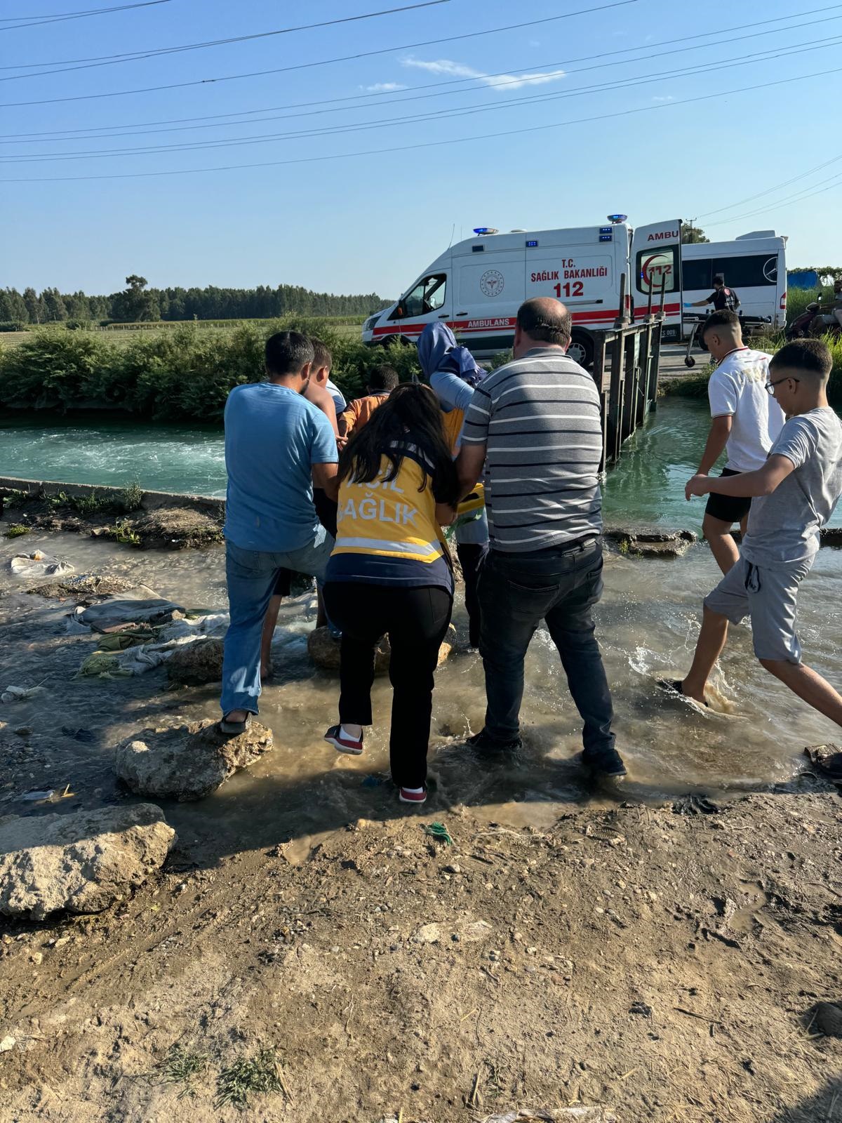 Tarsus\'ta sulama kanalında sürüklenen çocuk hayatını kaybetti