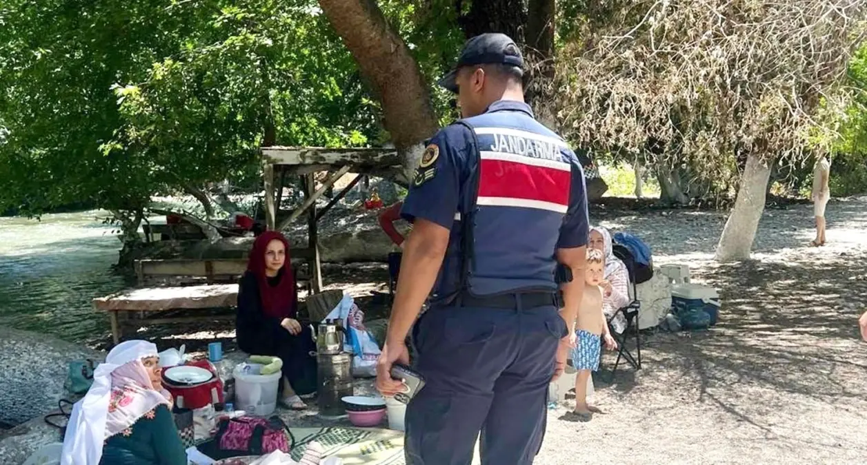 Bozdoğan İlçe Jandarma Komutanlığı Vatandaşları Uyardı