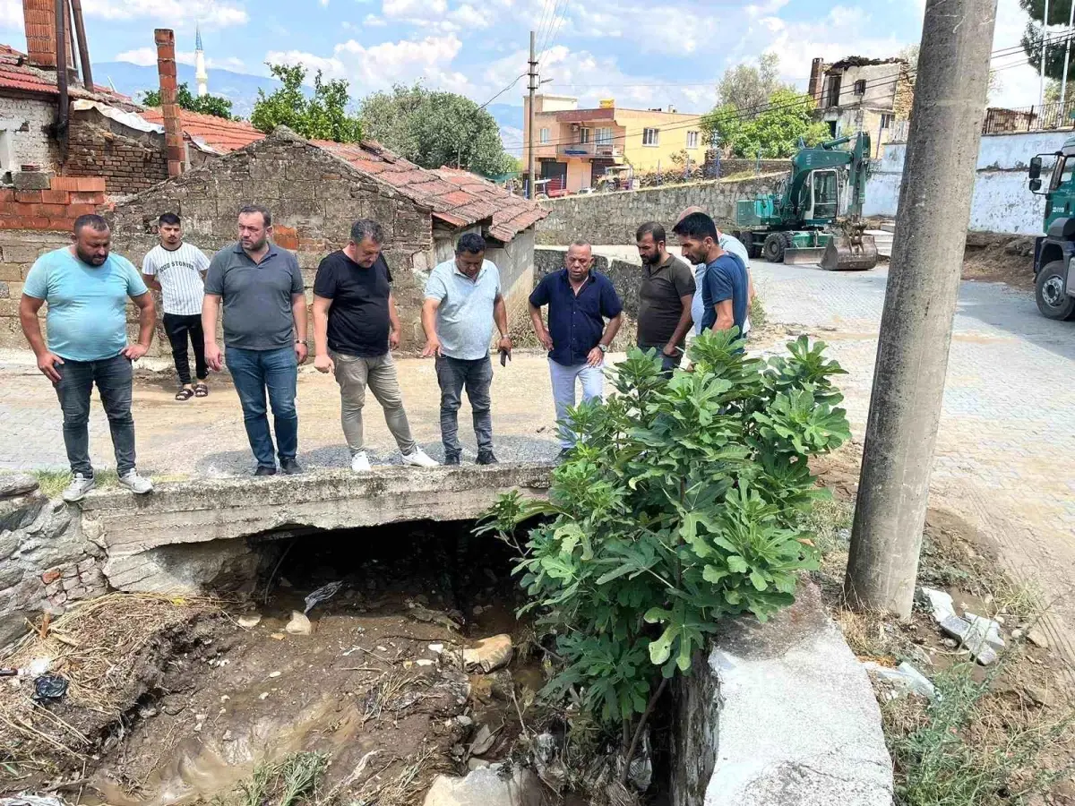 Bozdoğan Belediyesi ve Aydın Büyükşehir Belediyesi Selden Zarar Gören Bölgelerde Çalışmalarını Sürdürüyor