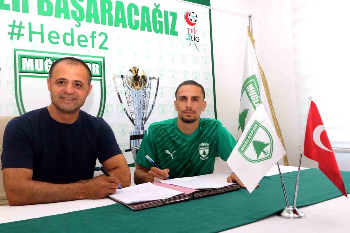Muğlaspor, sağ bek Nurullah Serbest\'i transfer etti