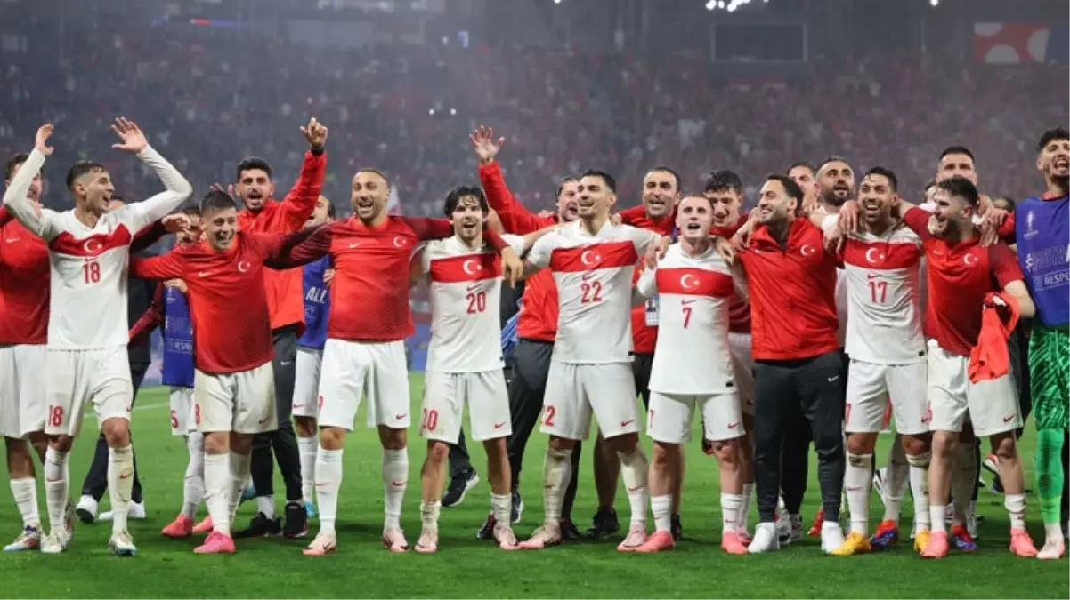 Yarı finale son 1 adım kaldı! İşte Türkiye Hollanda maçının muhtemel 11\'leri