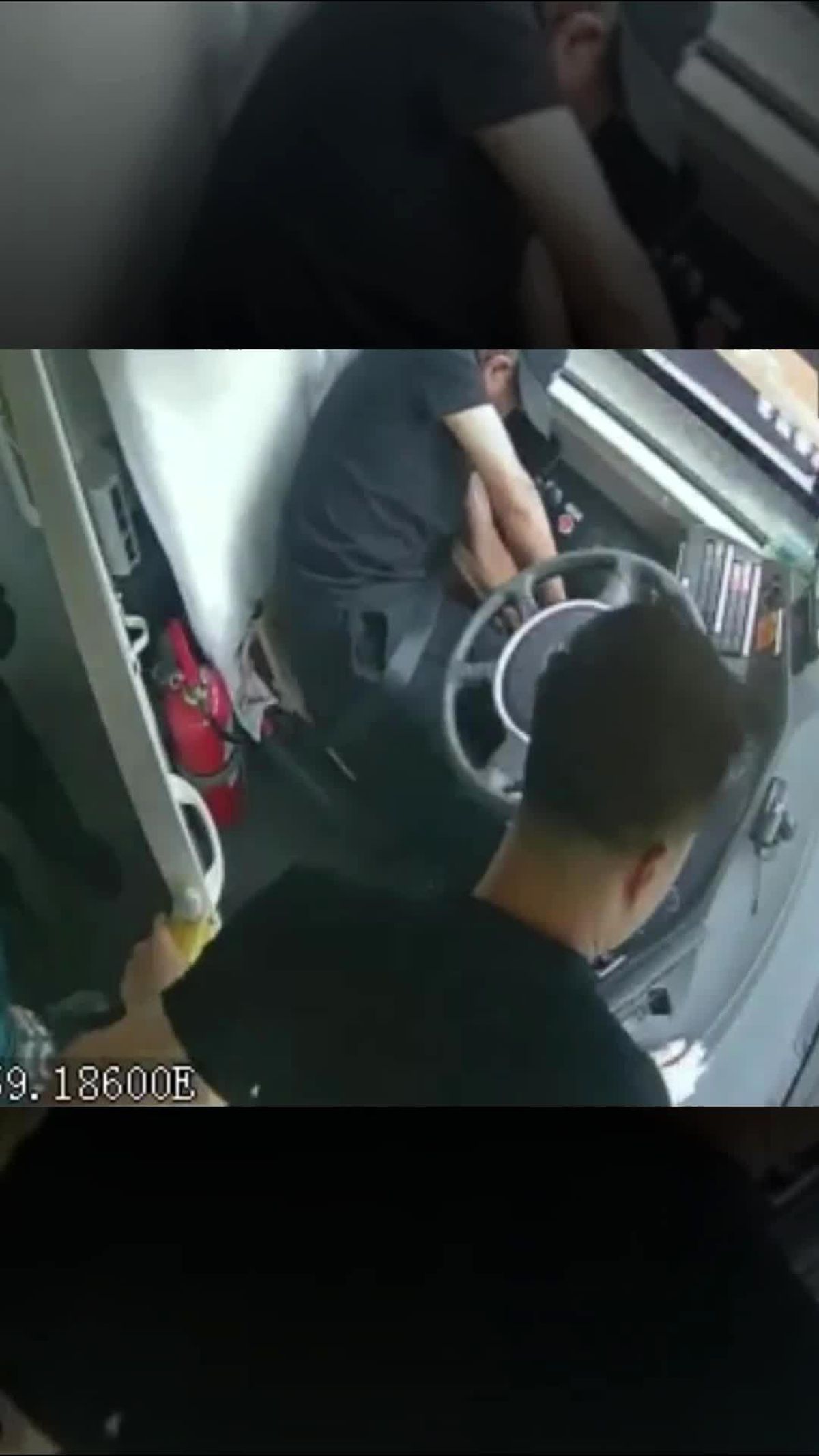 Polis Memuru Otobüs Kazasını Önledi