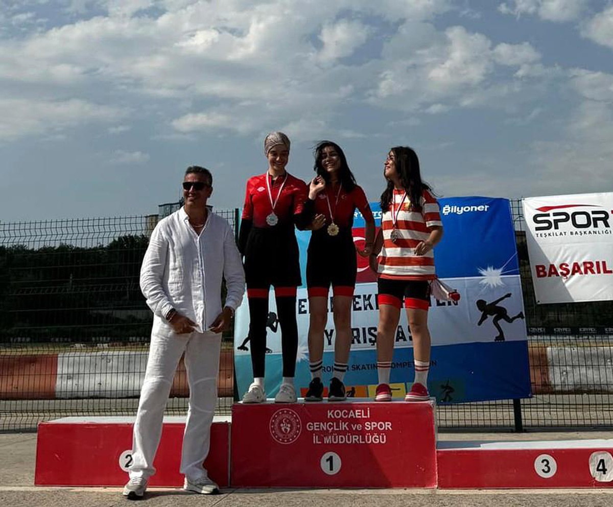 Kayserili Sporcular Tekerlekli Paten Yarışmalarında 8 Madalya Kazandı